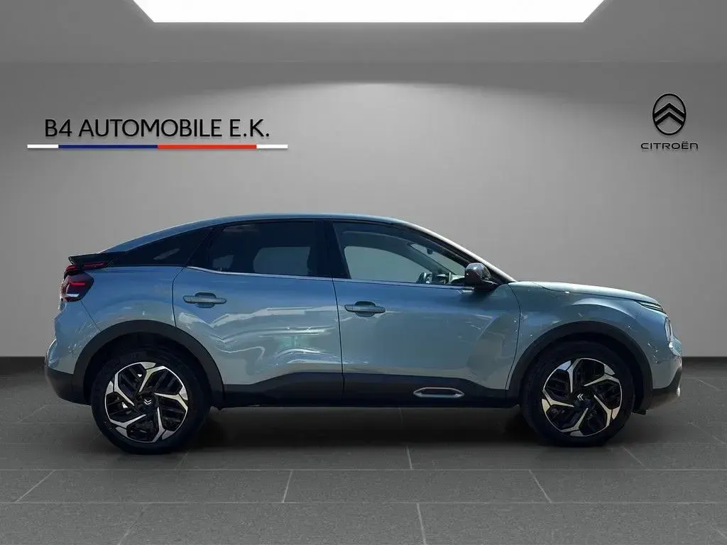 Gebraucht Citroën C4 Shine 131 PS (96 kW) 2023 Island blau SUV