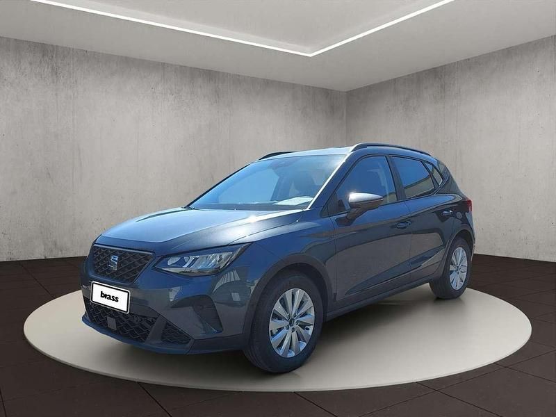 Magnetic grau metallic Neu 2025 Seat Arona SUV | 22.950 € (Superpreis) - Bild 1/4