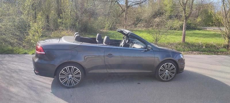 Gebraucht VW Eos 211 PS (155 kW) 2012 Braun Cabrio