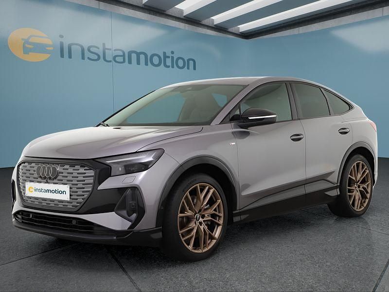 Grau Gebraucht 2022 Audi Q4 Sportback e-tron SUV | 38.849 € (Teuer) - Bild 1/4