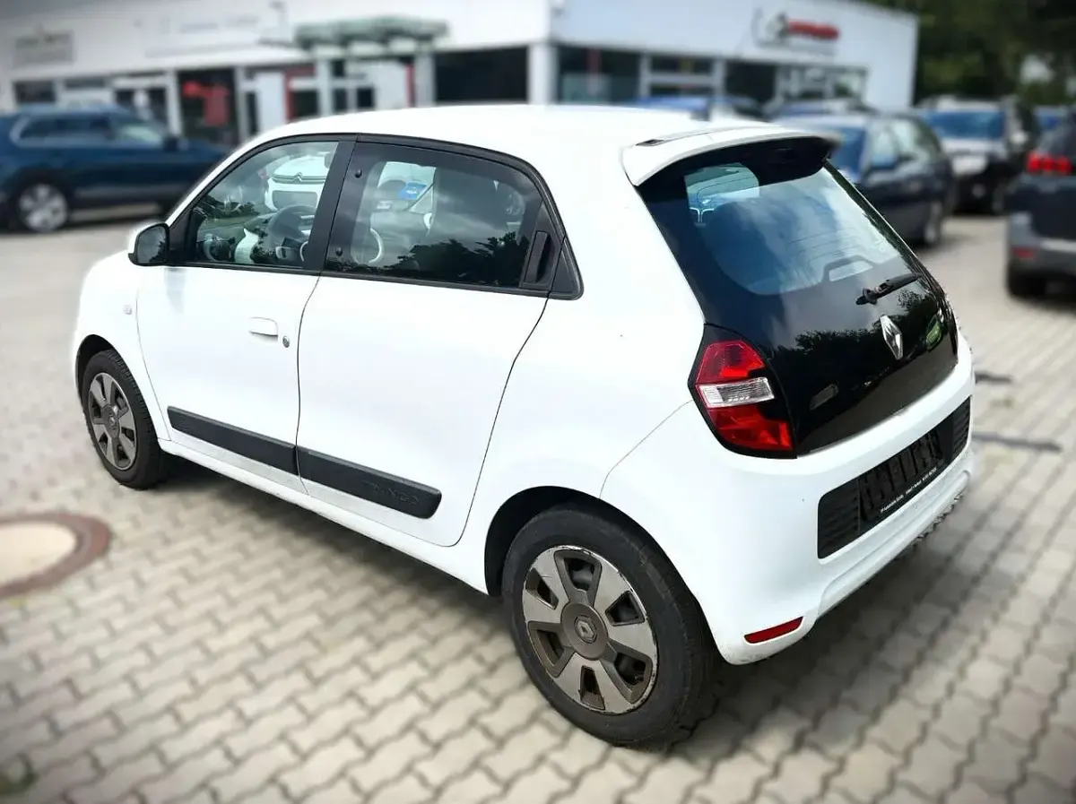 Gebraucht Renault Twingo Dynamique 71 PS (52 kW) 2015 Weiß Kleinwagen