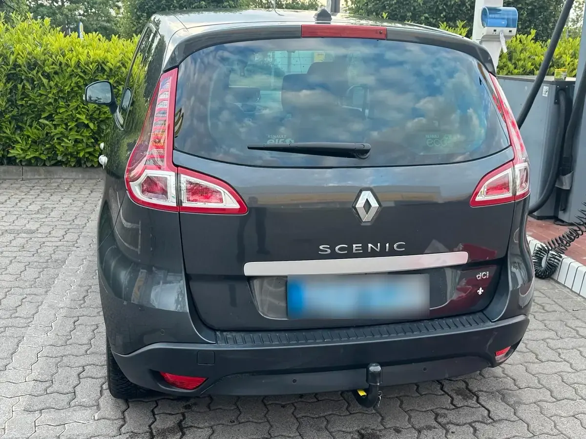 Gebraucht Renault Scénic III 115 PS (84 kW) 2012 Andere farben Van / Kleinbus