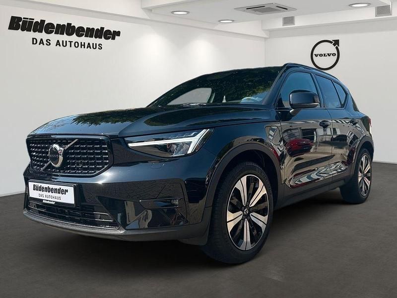 Schwarz Gebraucht 2022 Volvo XC40 R-Design SUV | 36.888 € (Fairer Preis) - Bild 1/4