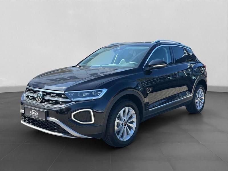 Neu VW T-Roc Style 150 PS (110 kW) 2025 Schwarz, SUV