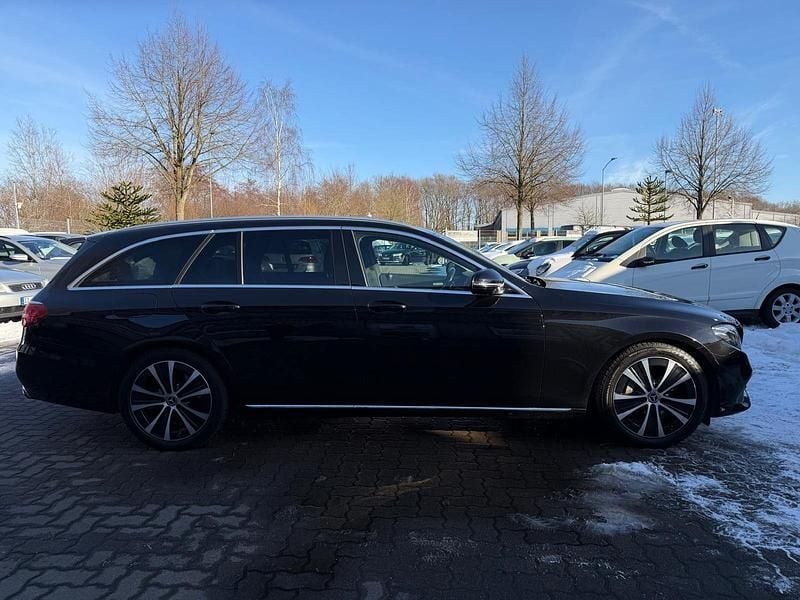 Gebraucht Mercedes E350 286 PS (210 kW) 2019 Schwarz Kombi