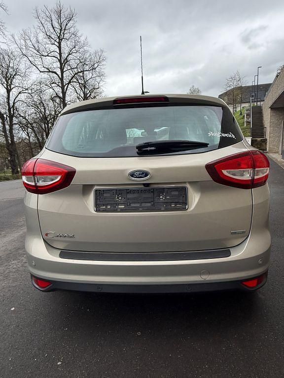 Gebraucht Ford C-MAX Titanium 125 PS (91 kW) 2016 Beige Van / Kleinbus