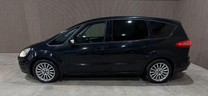 Gebraucht Ford S-MAX S 140 PS (102 kW) 2010 Schwarz Van / Kleinbus