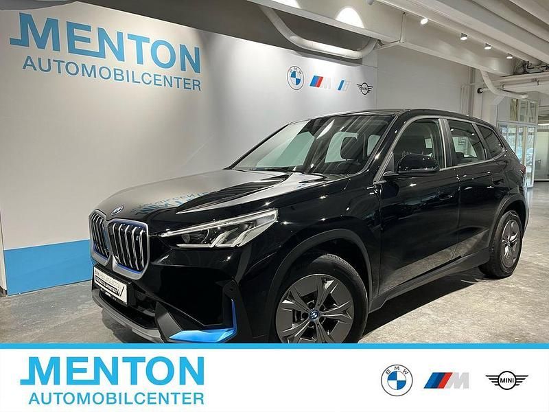 Gebraucht BMW iX1 Performance 230 kW (313 PS) 2023 Schwarz SUV