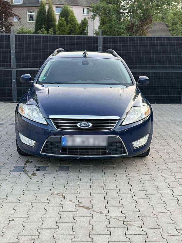 Blau Gebraucht 2010 Ford Mondeo Kombi | 1.200 € (Superpreis) - Bild 1/4