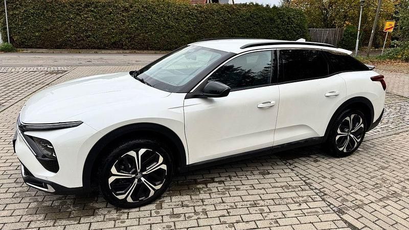 Weiß Gebraucht 2023 Citroën C5 X PureTech Kombi | 22.200 € (Fairer Preis) - Bild 1/4