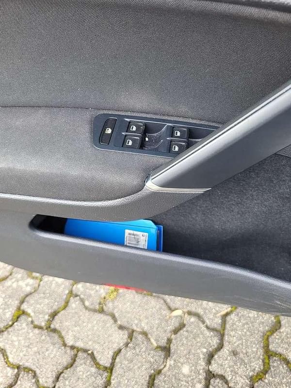 Weiß Gebraucht 2015 VW Golf VII Limousine | 11.750 € (Fairer Preis) - Bild 1/4