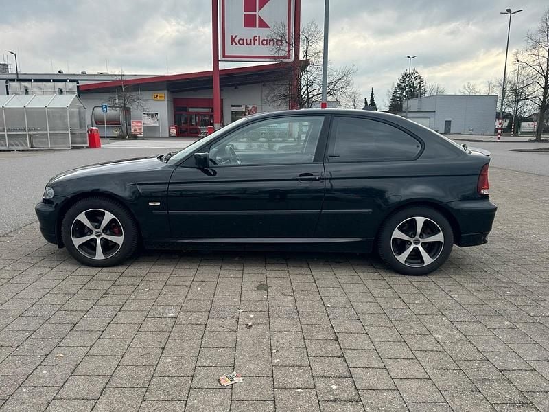 Gebraucht BMW 316 116 PS (85 kW) 2004 Schwarz Coupé