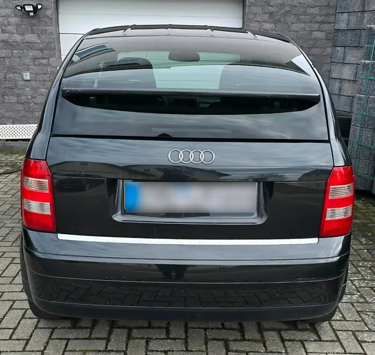 Gebraucht Audi A2 61 PS (44 kW) 2002 Schwarz Kleinwagen