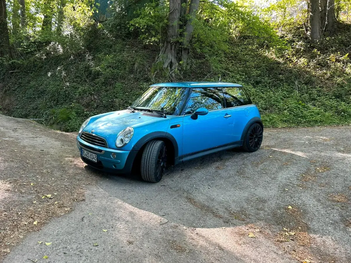 Second-hand Mini Cooper Coupé 75 CP (55 kW) 2005 Albastru Coupe