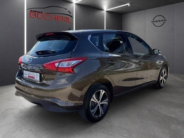 Gebraucht Nissan Pulsar Acenta 116 PS (85 kW) 2017 Braun Kleinwagen