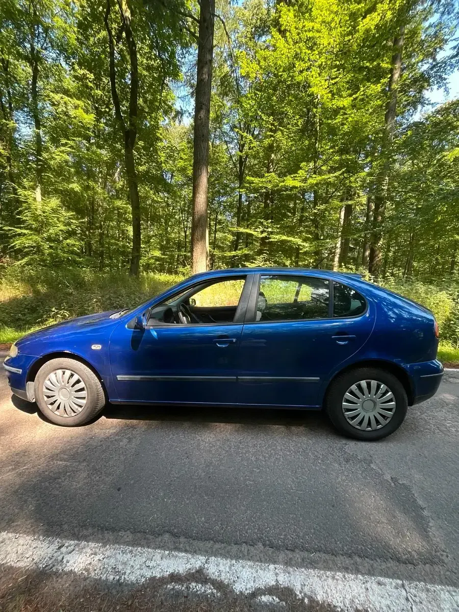 Gebraucht Seat Leon 105 PS (77 kW) 2002 Blau Kleinwagen