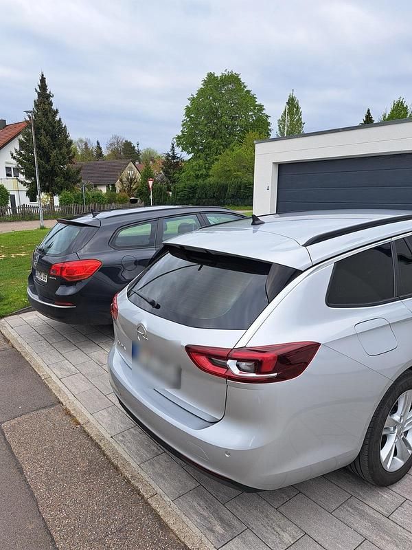 Gebraucht Opel Insignia 170 PS (125 kW) 2018 Silber Kombi