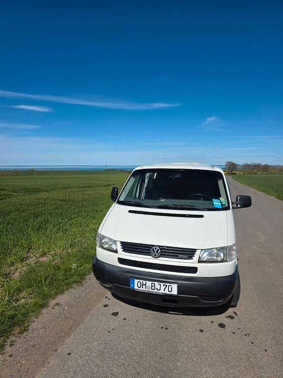Second-hand VW Caravelle 102 CP (75 kW) 2003 Alb Van