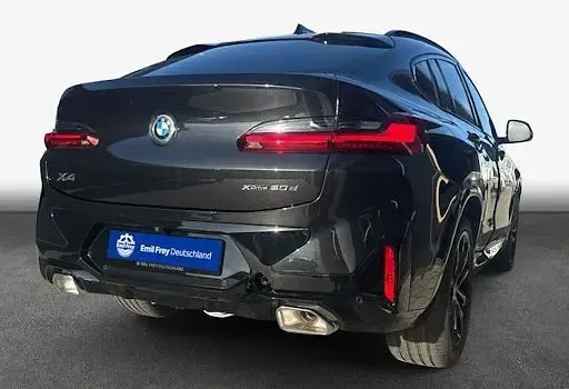 Neu BMW X4 190 PS (139 kW) 2026 Schwarz SUV
