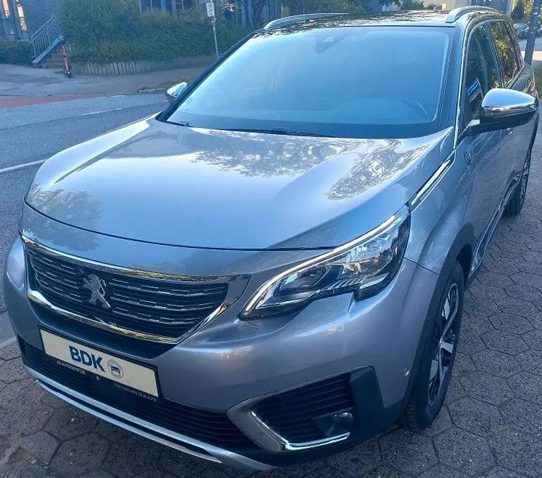 Gebraucht Peugeot 5008 Crossway 131 PS (96 kW) 2020 Grau SUV