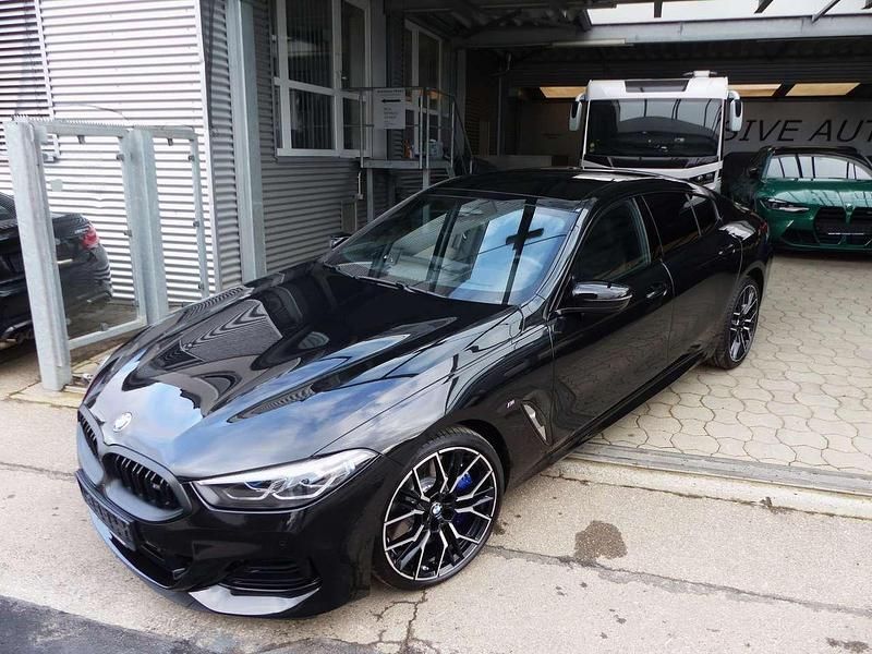 Blacksapphire schwarz Gebraucht 2024 BMW M850 Coupé | 79.800 € (Fairer Preis) - Bild 1/4