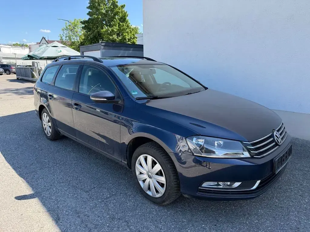 Gebraucht VW Passat Comfortline 122 PS (89 kW) 2011 Kombi