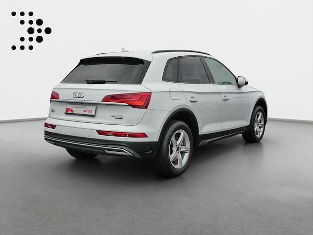 Second-hand Audi Q5 Ambiente 286 CP (210 kW) 2023 Alb SUV