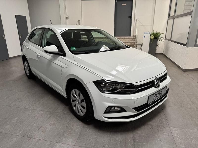 Gebraucht VW Polo Comfortline 95 PS (69 kW) 2020 Weiß Limousine