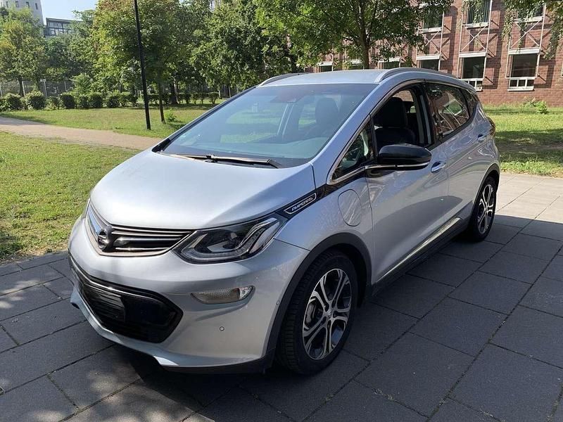 Silber Gebraucht 2017 Opel Ampera Edition Kleinwagen | 17.000 € (Fairer Preis) - Bild 1/4