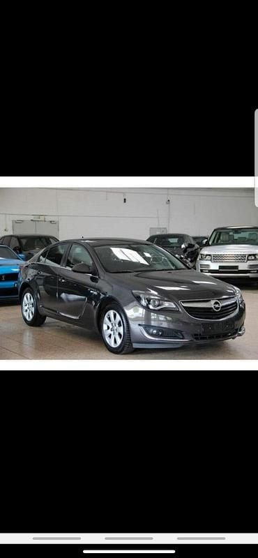 Braun Gebraucht 2015 Opel Insignia Limousine | 3.700 € (Guter Preis) - Bild 1/4
