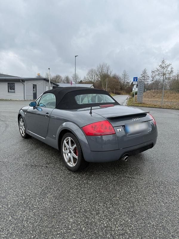 Gebraucht Audi TT Roadster 150 PS (110 kW) 2002 Grau Cabrio