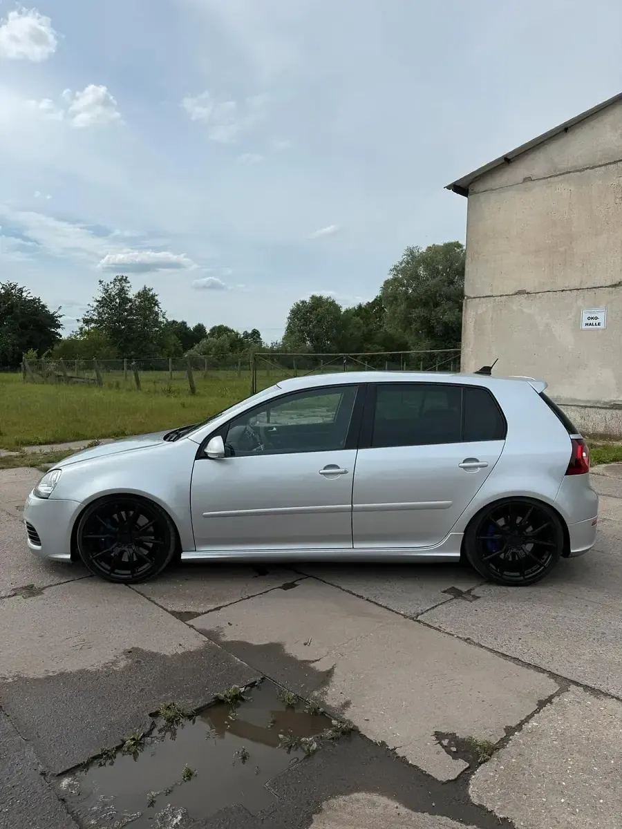 Gebraucht VW Golf V R 250 PS (183 kW) 2007 Silber Kleinwagen