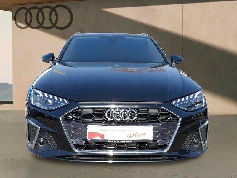 Gebraucht Audi A4 S-Line 150 PS (110 kW) 2022 Mythosschwarz metallic Kombi