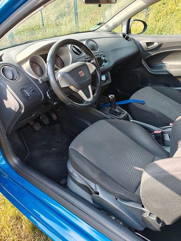 Gebraucht Seat Ibiza SC Style 105 PS (77 kW) 2011 Blau Kleinwagen