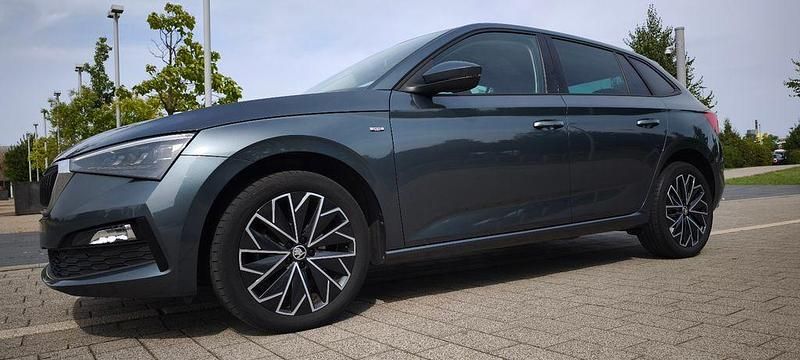 Grau Gebraucht 2020 Skoda Scala Drive Kleinwagen | 13.900 € (Fairer Preis) - Bild 1/4