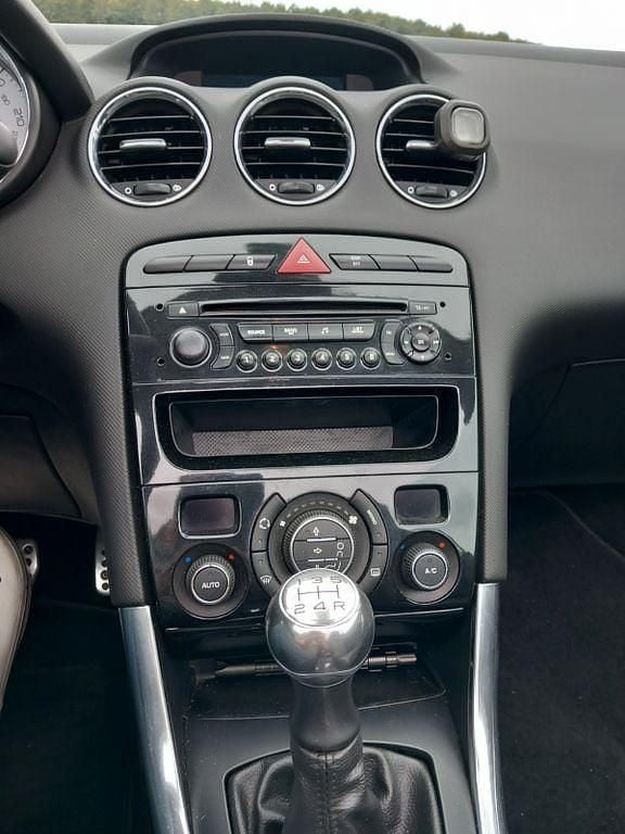 Gebraucht Peugeot 308 CC Active 120 PS (88 kW) 2011 Braun Cabrio