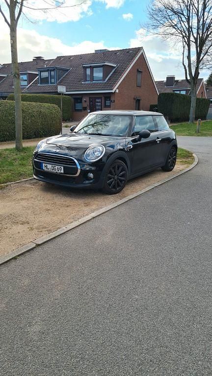 Gebraucht Mini ONE 102 PS (75 kW) 2017 Schwarz Kleinwagen