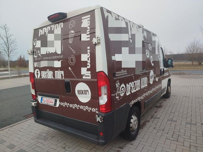 Gebraucht Peugeot Boxer 131 PS (96 kW) 2016 Weiß Van