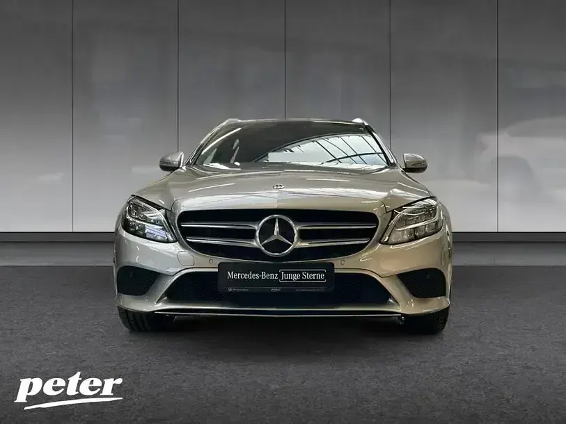 Gebraucht Mercedes C300e Avantgarde 211 PS (155 kW) 2021 Mojavesilber Kombi