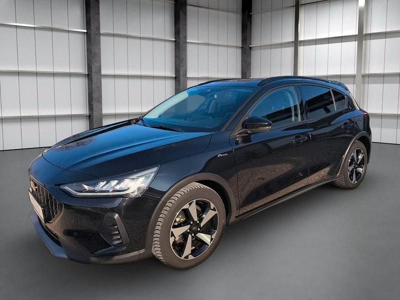Gebraucht Ford Focus Active X 125 PS (91 kW) 2023 Schwarz Limousine