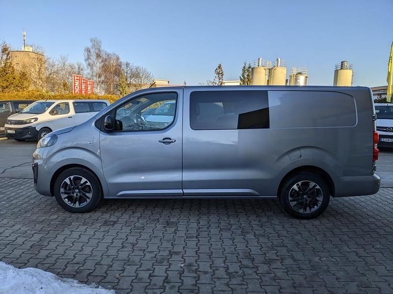 Gebraucht Opel Vivaro 177 PS (130 kW) 2022 Silber Van / Kleinbus
