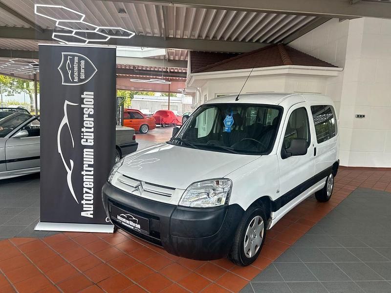 Weiß Gebraucht 2008 Citroën Berlingo Advance Van / Kleinbus | 3.999 € (Fairer Preis) - Bild 1/4