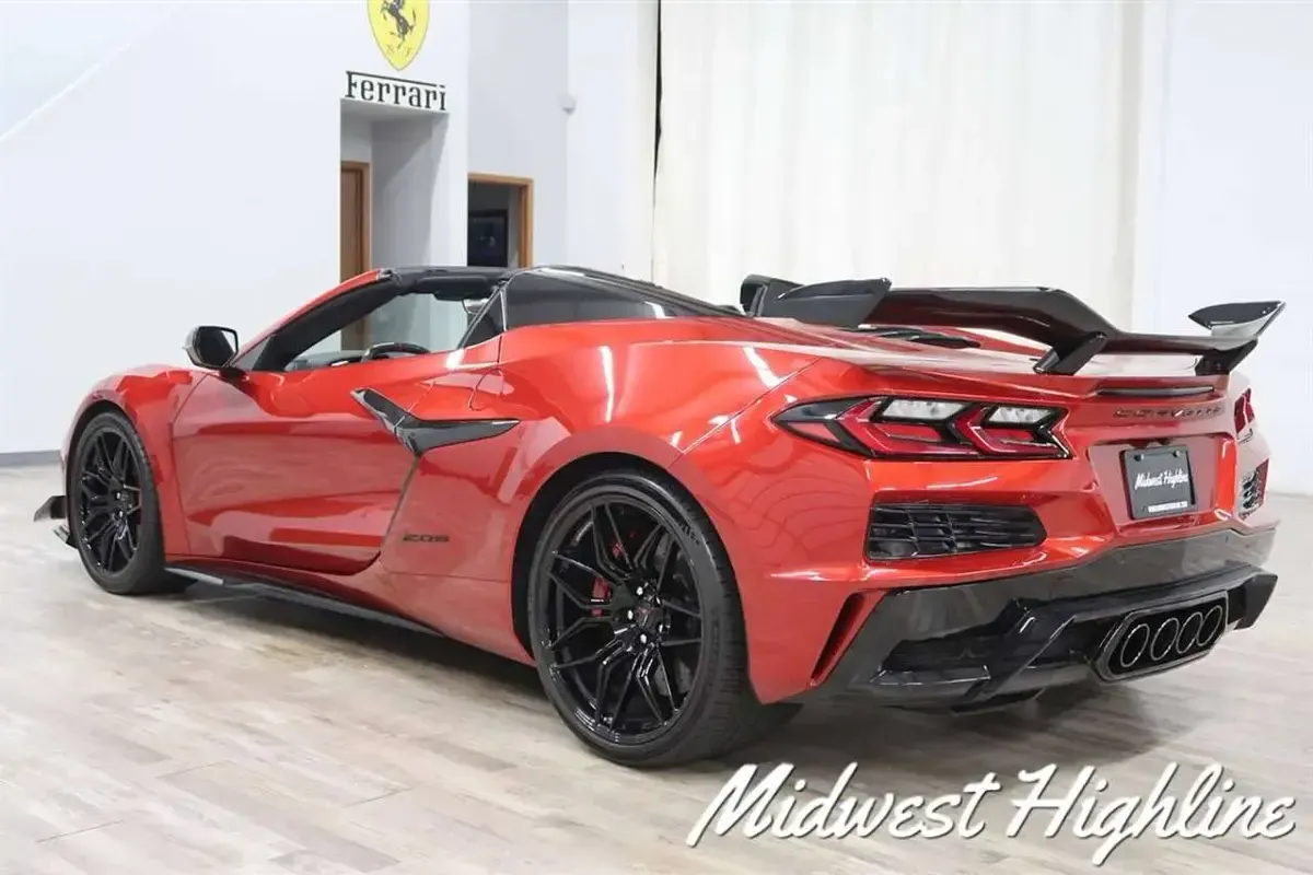 Gebraucht Corvette Z06 680 PS (500 kW) 2024 Rot Cabrio