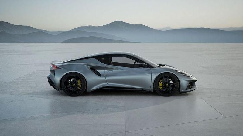 Nowe Lotus Emira 407 KM (299 kW) 2026 Srebrny Coupe