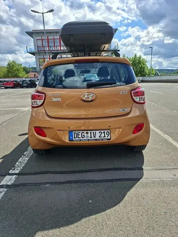 Gebraucht Hyundai i10 Style 87 PS (63 kW) 2015 Orange Kleinwagen