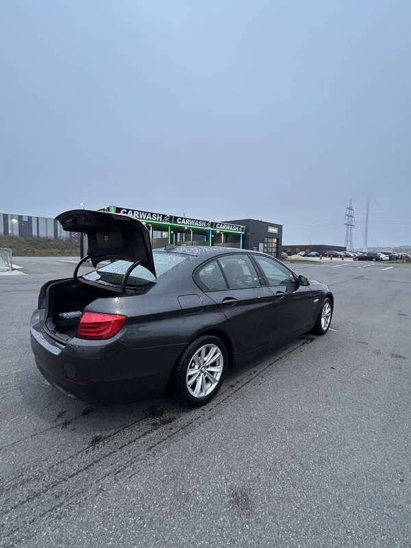 Grau Gebraucht 2010 BMW 528 Limousine | 14.000 € (Etwas zu teuer) - Bild 1/4