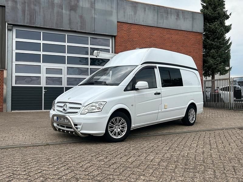 Weiß Gebraucht 2012 Mercedes Vito Van / Kleinbus | 19.990 € - Bild 1/4