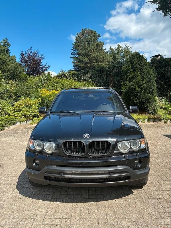 Schwarz Gebraucht 2002 BMW X5 SUV | 6.000 € (Fairer Preis) - Bild 1/4