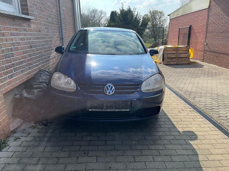 Gebraucht VW Golf IV 116 PS (85 kW) 2006 Blau Limousine