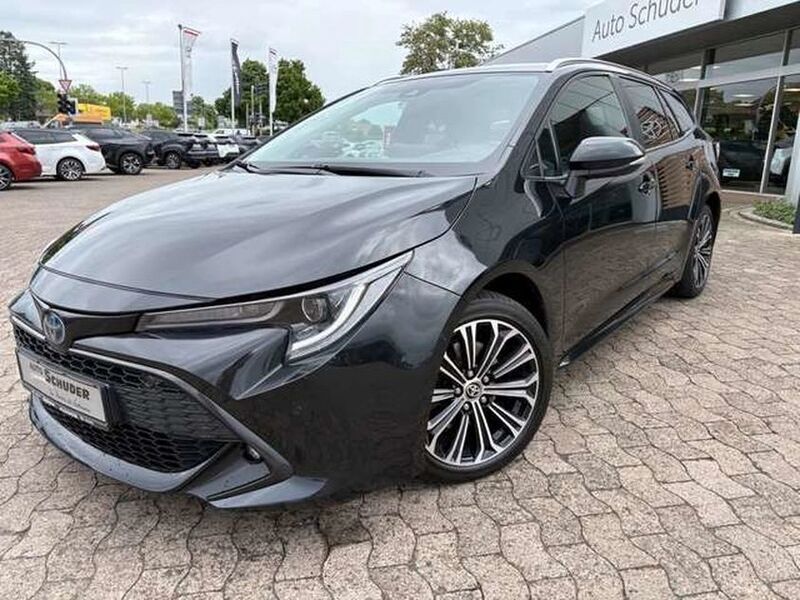 Schwarz Gebraucht 2021 Toyota Corolla Team Limousine | 23.349 € (Etwas zu teuer) - Bild 1/4